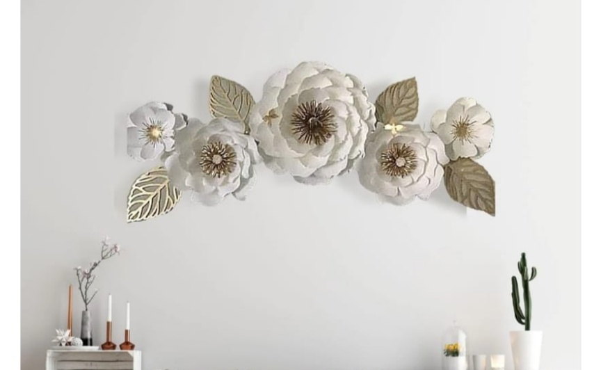 White Golden wall art