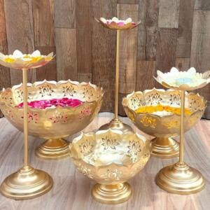 urli set by Madhuram Handicrafts